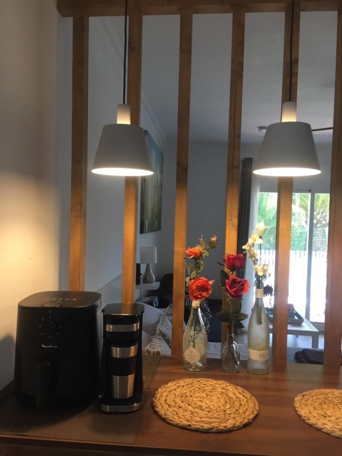 Puerto Banus Near Beachfront, Sunny Terrace, Pool, Tennis Court, Parking And Movies Projector * Marbella